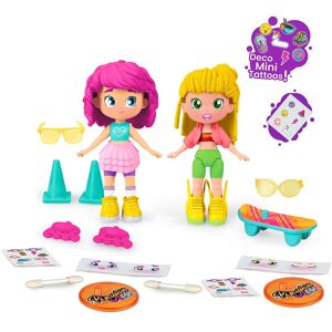 Famosa Set de 2 chicas Pinypon TOP sobre ruedas. Image